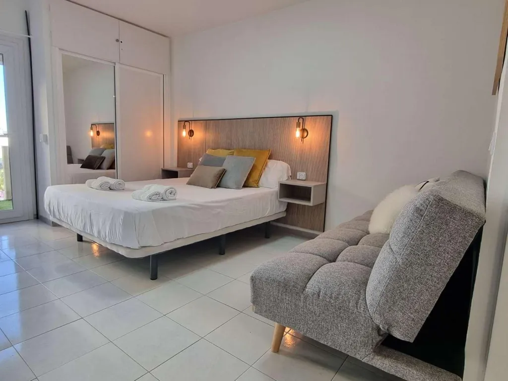 Chambres - Refurbished Studio with Sea View in Benalmádena