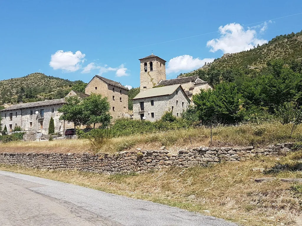 Esterno - Urban Plot with Views in Sabiñánigo