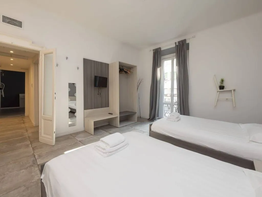 Magamistoad - Luxury Apartment in Historic Building, Milan