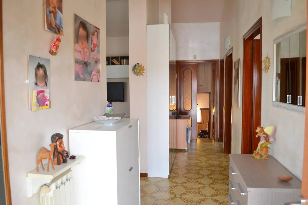 Ingresso - Villa con giardino privato a Capriate San Gervasio