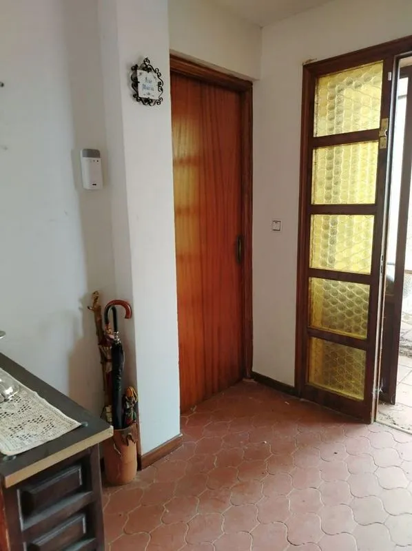 hallway_entrance