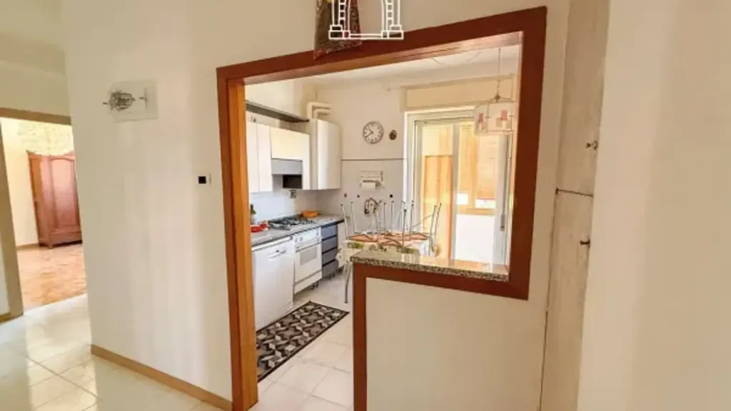 Cuisine - Rustic-Style Apartment with Sea View in Trieste