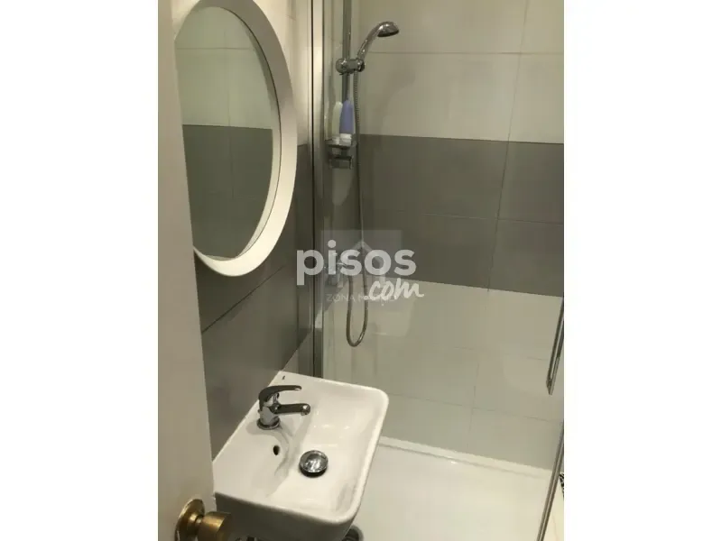 Salles de bain - Apartment with Balconies to Plaza de Chueca, Madrid
