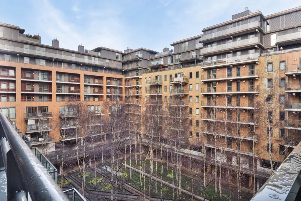 Giardino - Bright 2-Bedroom Apartment in City Centre