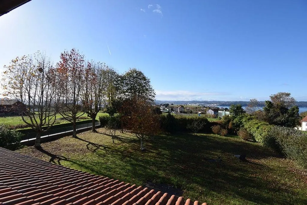 Giardino - Chalet with Golf Course Views near Perbes