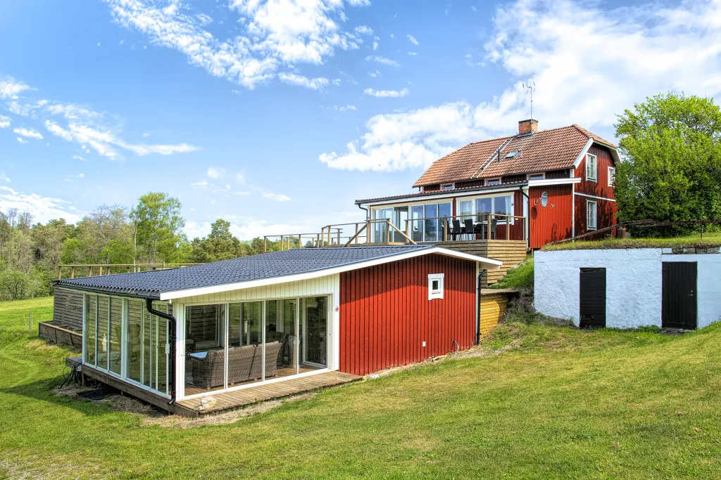 Extérieur - Waterfront House with Boat Slip in Gräddö