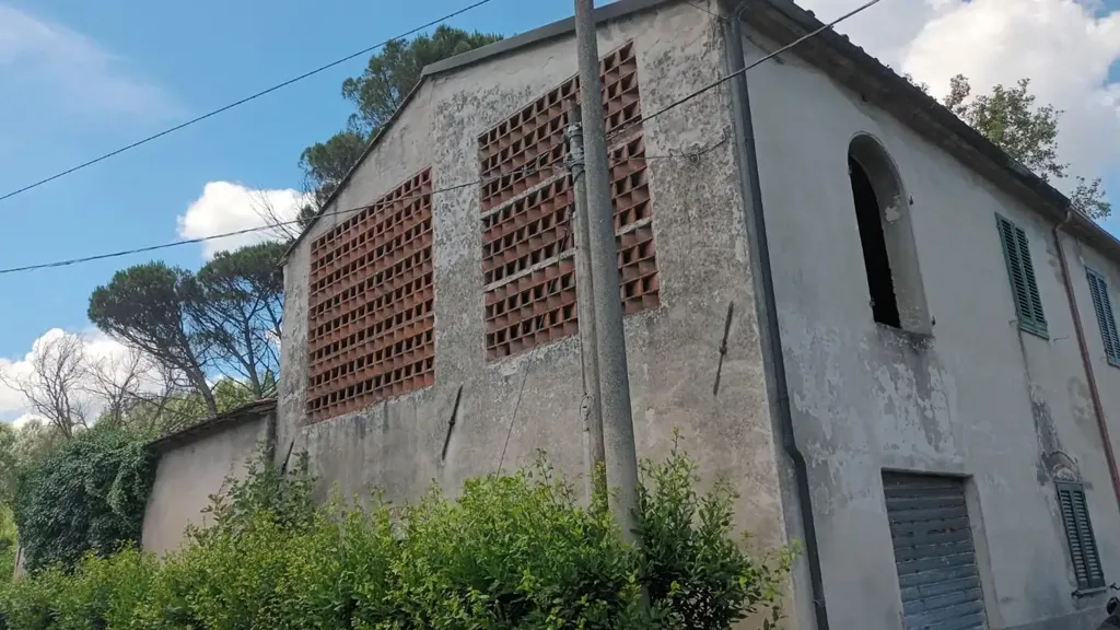 Extérieur - Cascina for Renovation with Garden near Lucca