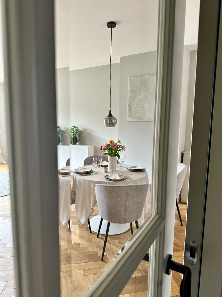 6-room house in Leiden