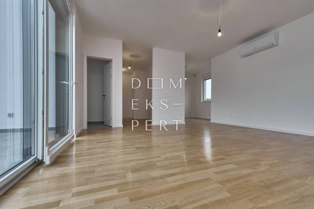 Séjour - Penthouse with Terrace in Sesvete, Zagreb