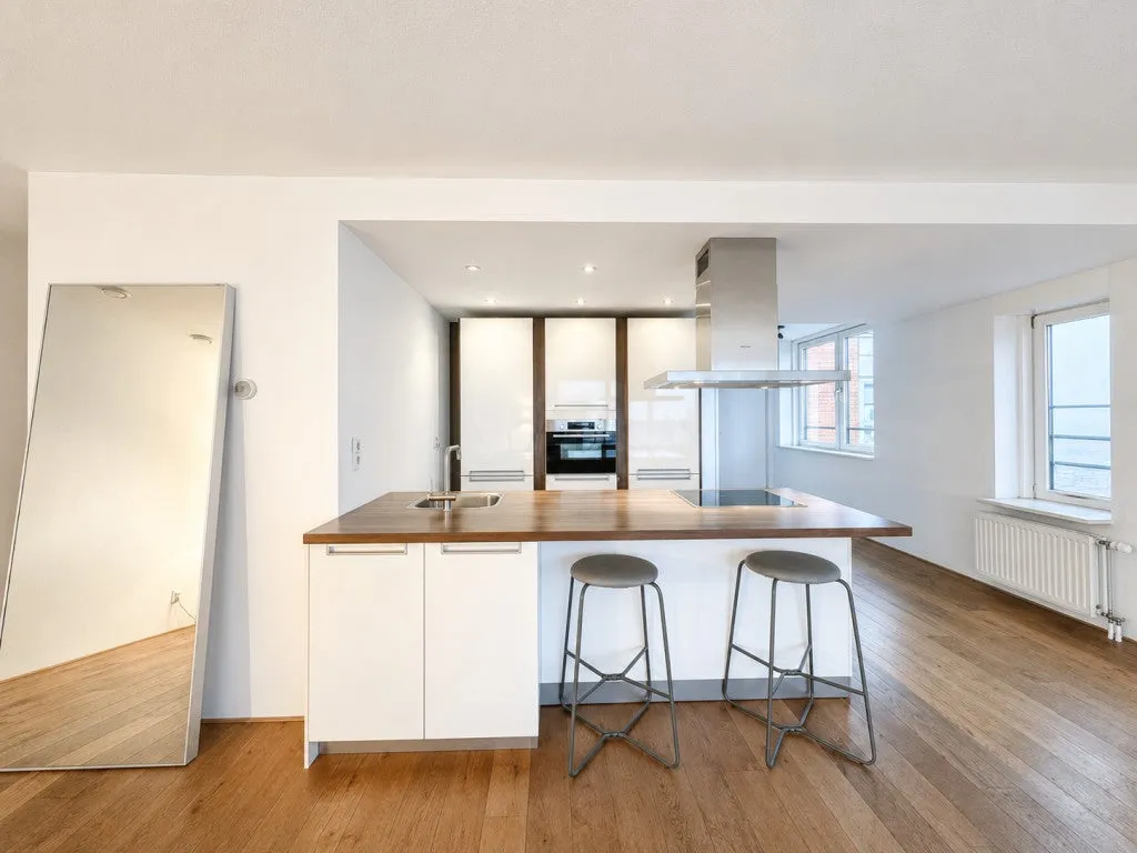 Köök - Corner Apartment with City Views in Rotterdam