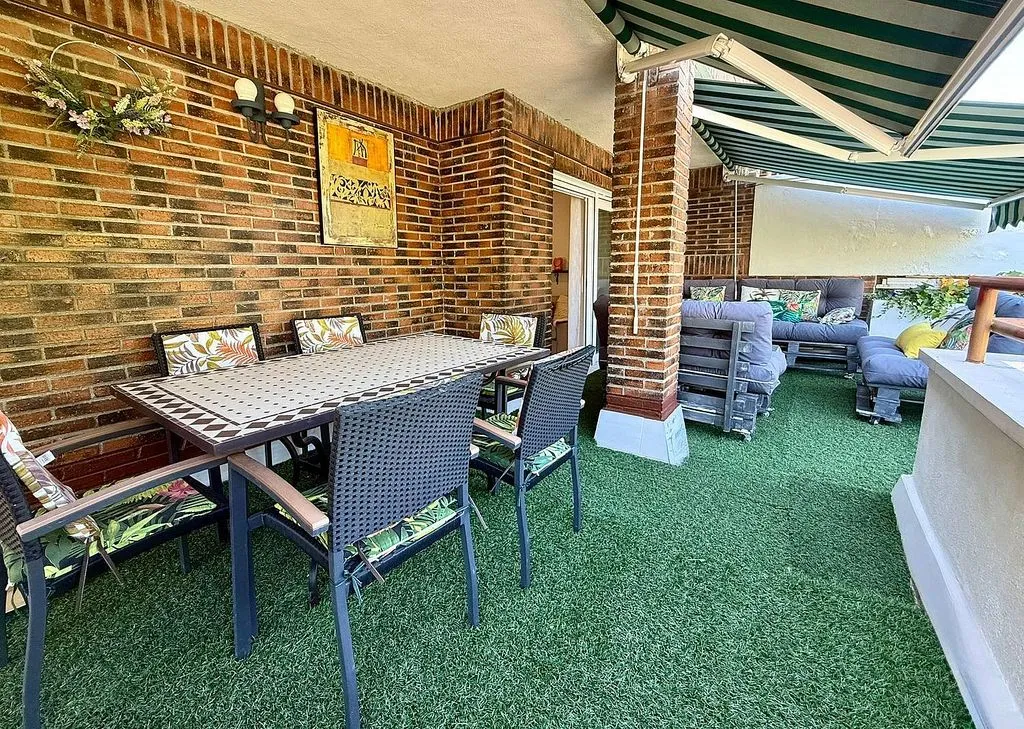 Terrace - Penthouse with Pool in Talamanca de Jarama