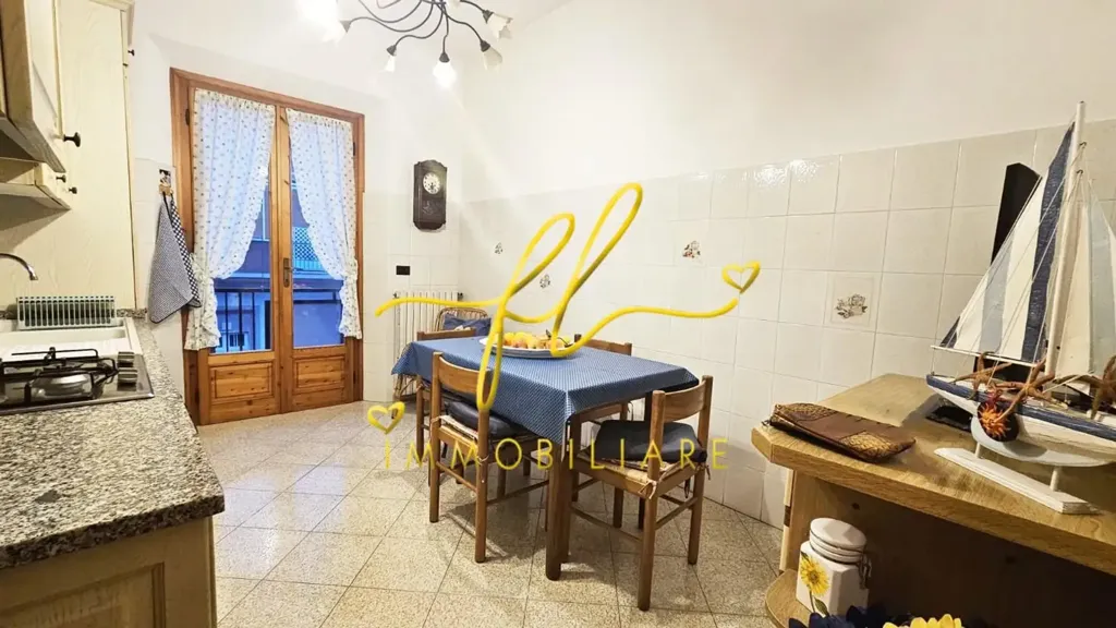 Salle à manger - Spacious Apartment with Sea View in Rosignano Solvay