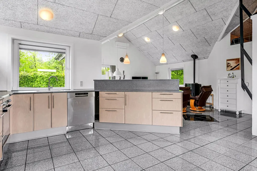 Cuisine - Cottage with Sea View in Bork Havn
