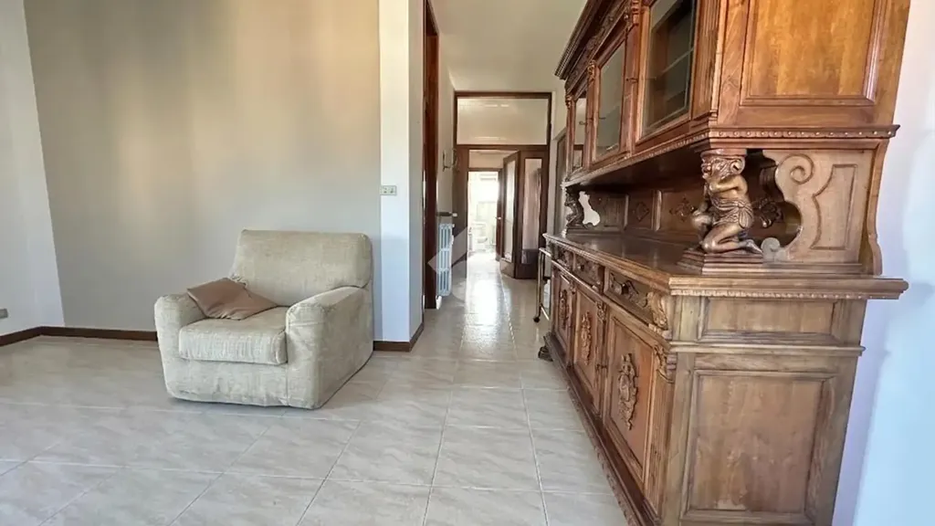 Esik - Panoramic Triplex in Verona Centre