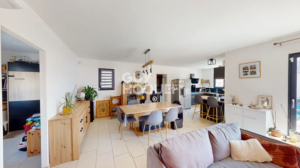 Elutuba - 2022 House with Pool in Laudun-l'Ardoise