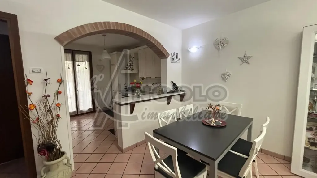 Dining Room - Bifamiliar Villa with Garden in Occhiobello