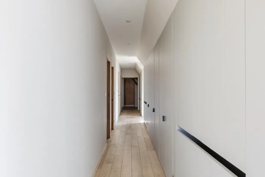 Entrée - Ferme Rénovée sur Domaine de 7.200 m²