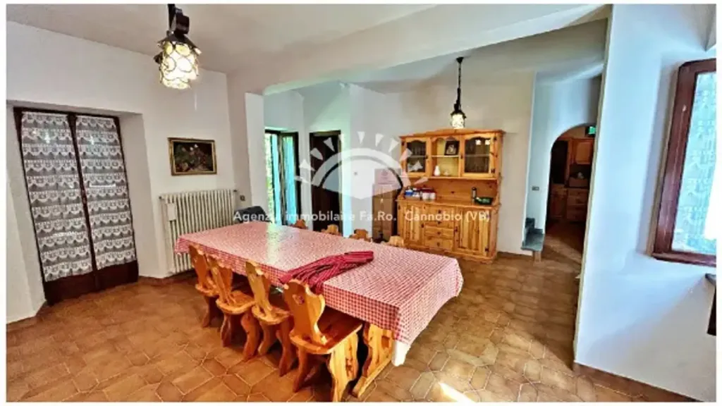Söögituba - Rustic Villa with Private Garden in Cannobio