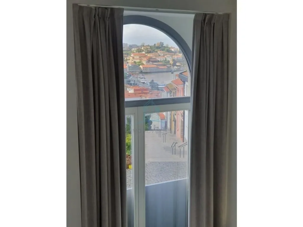 Pièces - Luxury Loft Flat with River Views in Vila Nova de Gaia