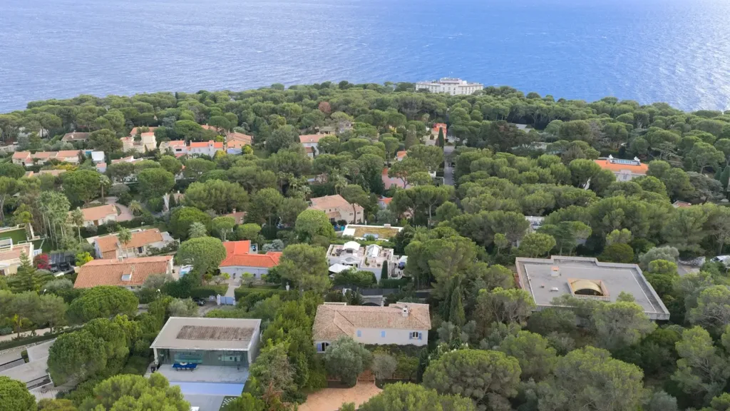 Vista aerea - Provençal Villa with Sea Views in Cap Ferrat