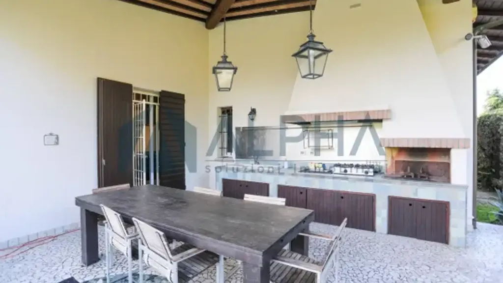 Terrasse - Architectural Villa with Private Garden in Ravenna