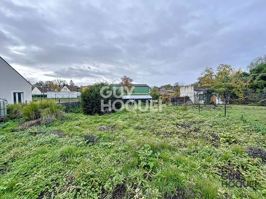 Aed - Buildable Land with 15.51m Façade in Vignemont