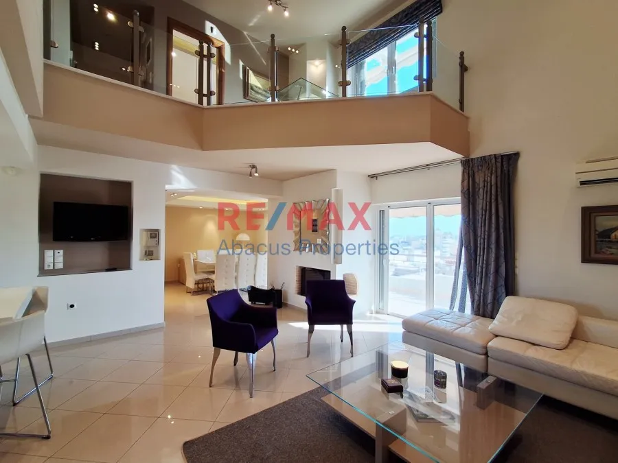 Living Room - Apartment with Panoramic Views in Nikaia