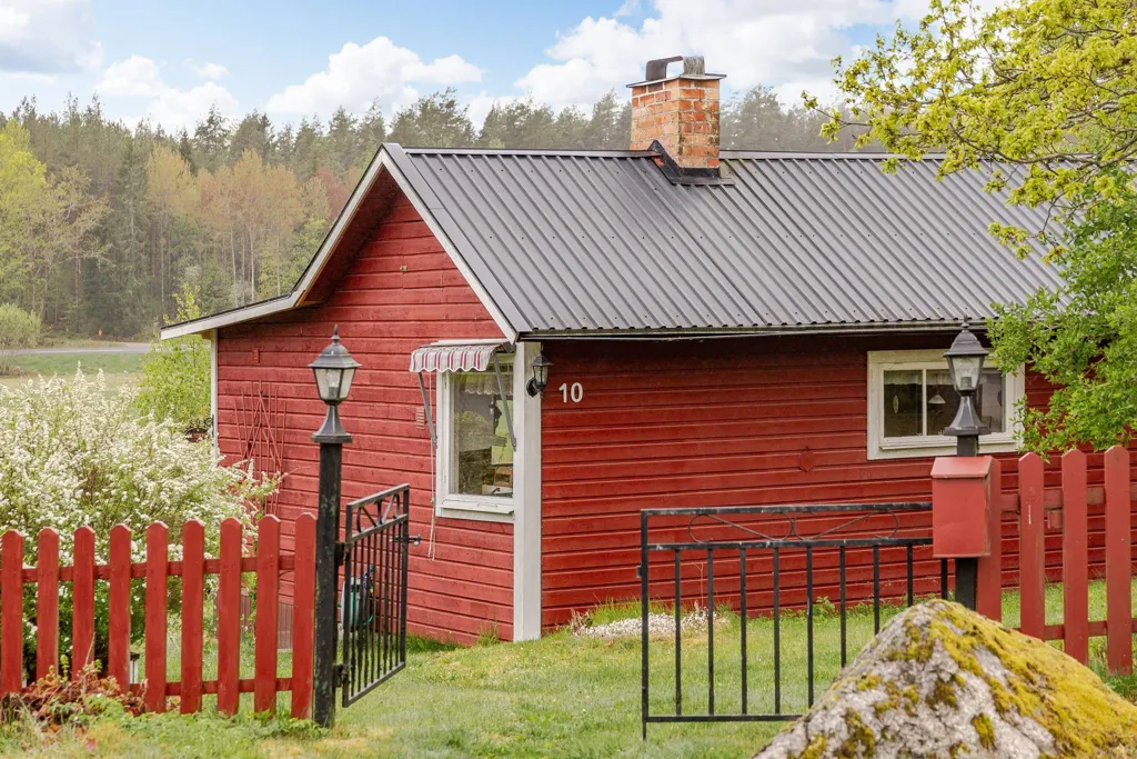 Välivaade - Cottage with Garden near Linköping