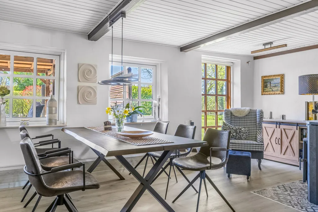 Salle à manger - Villa with Central Location in Skærbæk