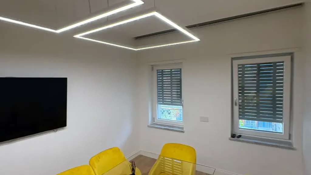 Bureau - Rustic Apartment with Balcony in Capodimonte, Naples