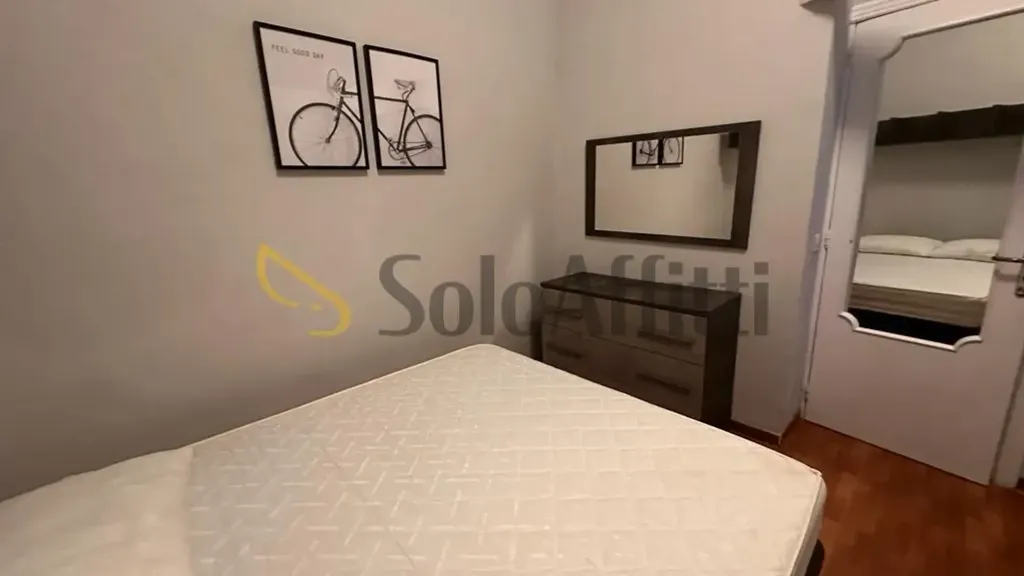 Chambres - Ground Floor Apartment in Caserta Centre