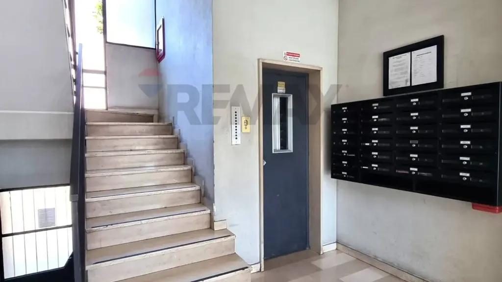 hallway_entrance