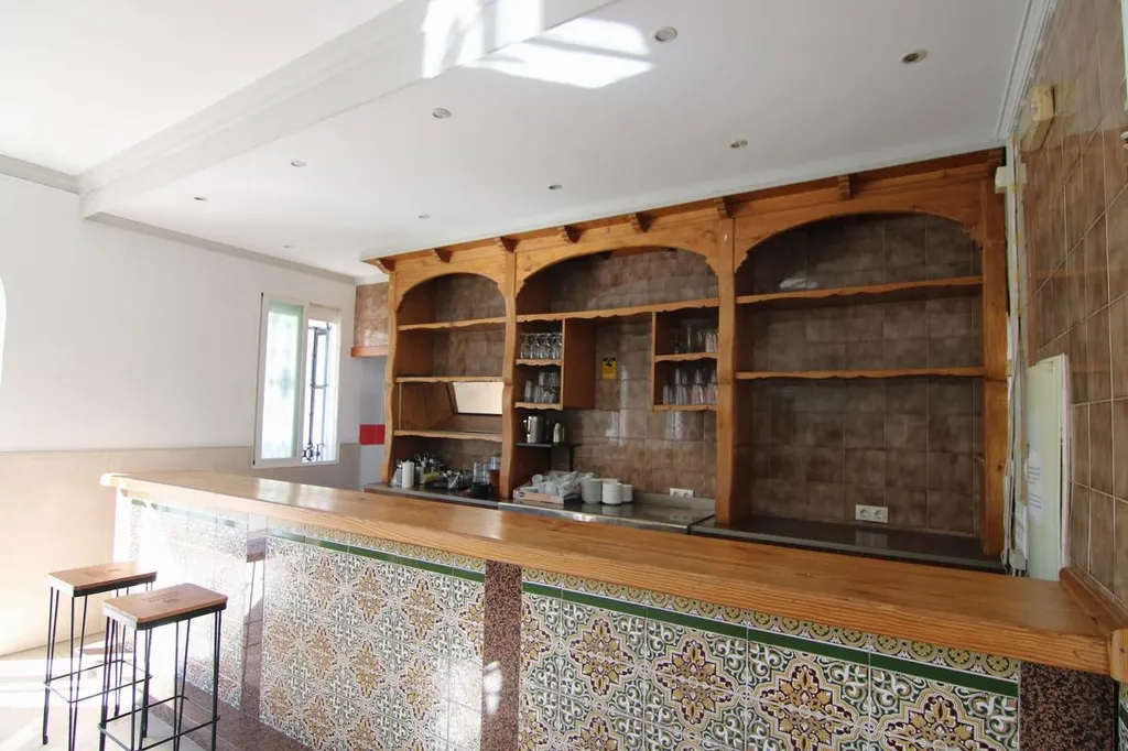 Cuisine - Commercial Property with Terraces in Coín