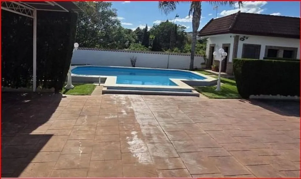 Piscine - Chalet with Pool in Alcolea
