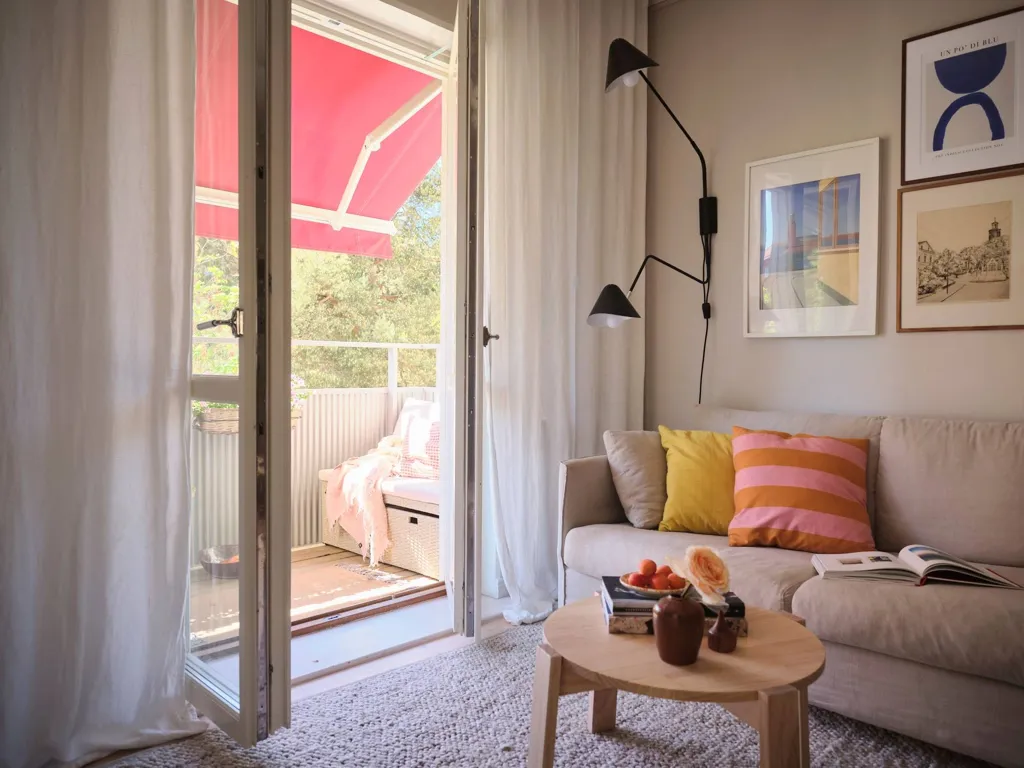 Elutuba - Funkistyle Flat with Balcony in Midsommarkransen