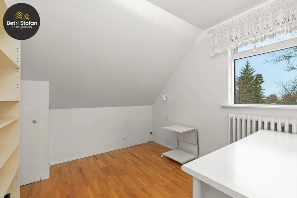 8-toaline maja asukohas Reykjavík