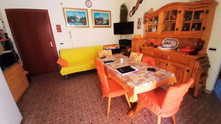 Apartment with Mountain and City Views in Scalea