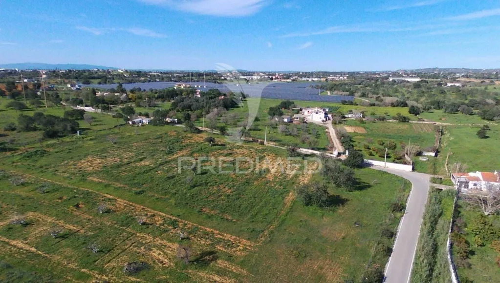 Vue aérienne - Agricultural Land with Fruit Trees in Albufeira