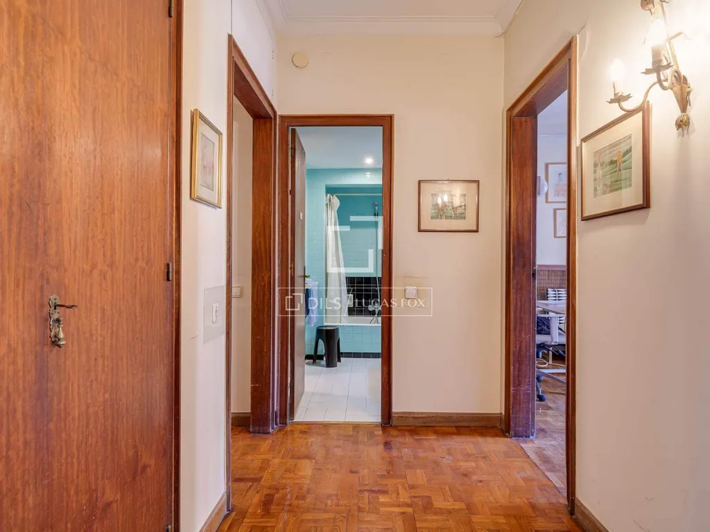 hallway_entrance