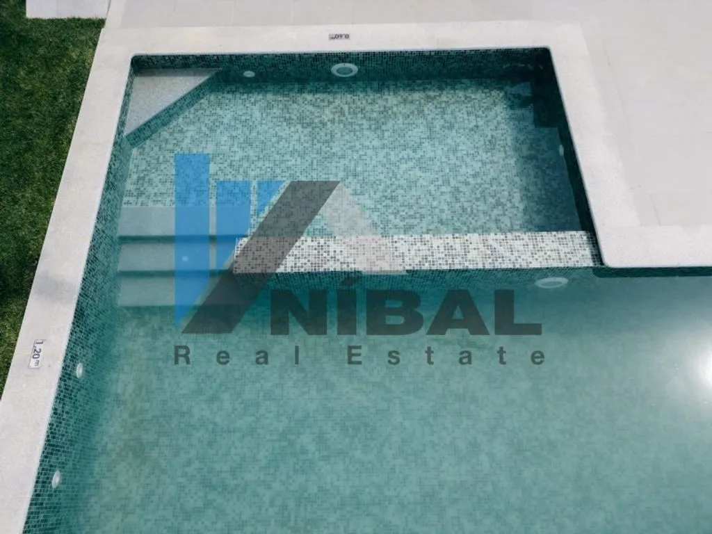 pool_area