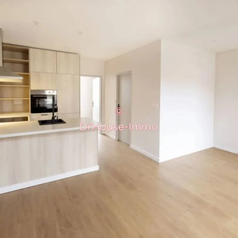 Cuisine - Appartement Rénové avec Parking à Clermont-Ferrand