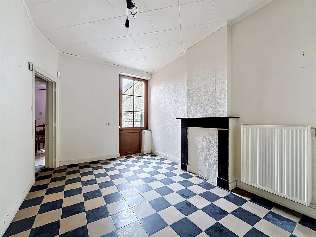 Pièces - Maison 3 Façades avec Jardin et Terrasse à Roufosse