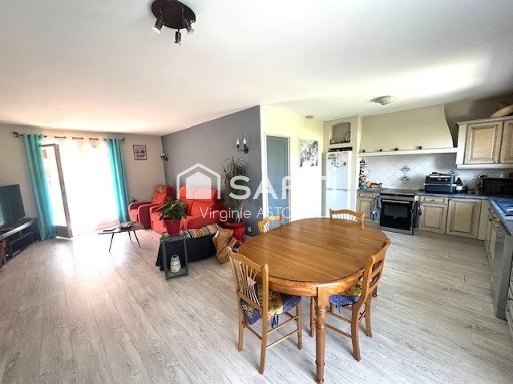 Söögituba - Charming Bungalow with Garden in Saint-Lys