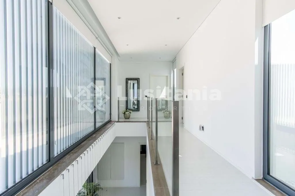 Hallway - Luxury Villa Next to Golf Course in Vilamoura
