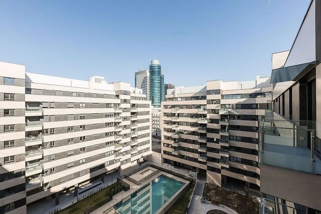 Aed - Penthouse with Pool in Modesto Lafuente