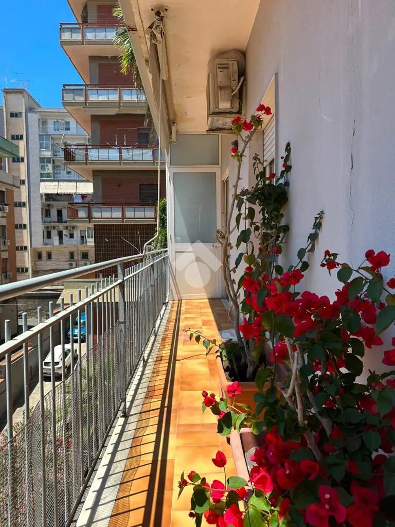 Balcon - Duplex with Terraces in Catania