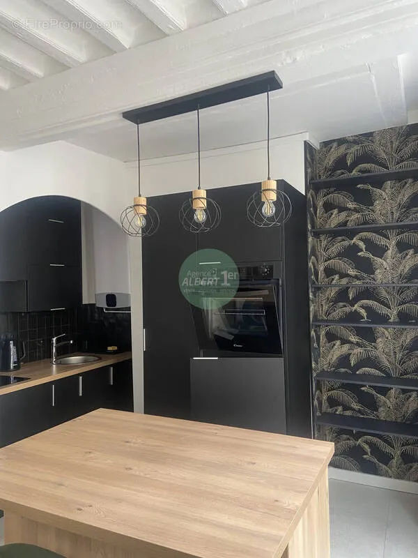 Cucina - Refurbished 2-Bed Flat in Le Havre