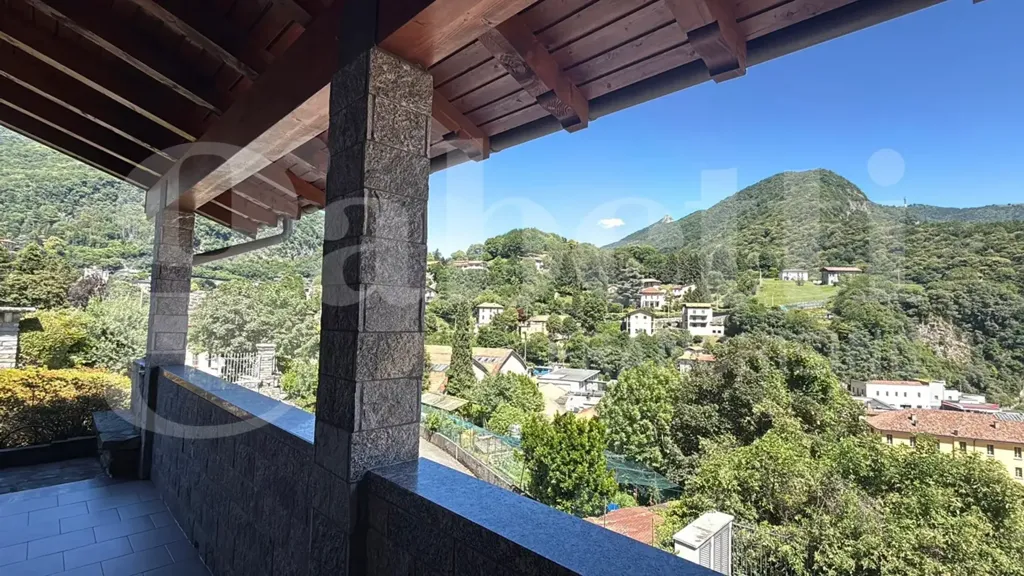 Terrazza - Panoramic Villa with Garden in Asso (CO)
