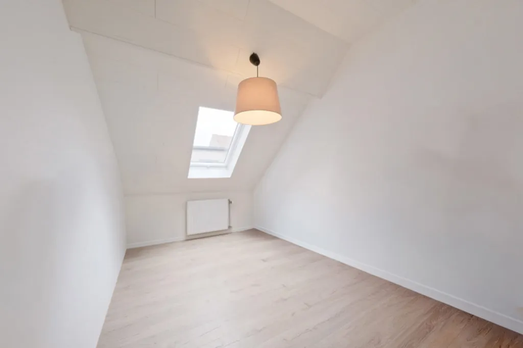 Pièces - Maison Rénovée à Deux Niveaux au Centre de Tervuren