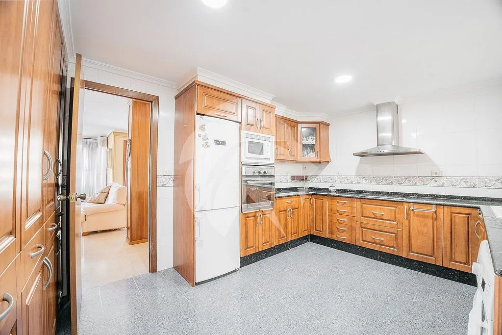 Cuisine - Apartment with Balcony in Castellón Centre